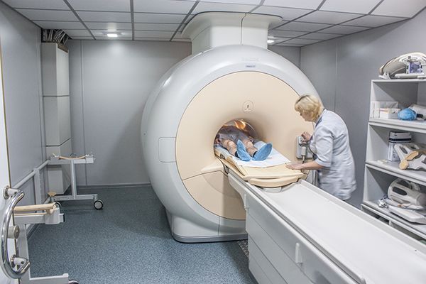 Для диагностики часто используют МРТ
